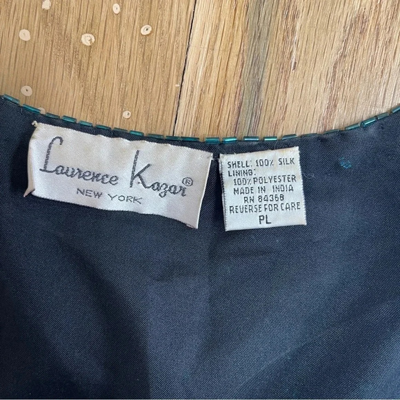 Vintage 80s Laurence Kazar hand-beaded sequin top, size petite Large; 100% silk - Picture 3 of 11